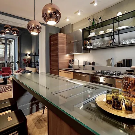 公寓 Luxury In The Center Of